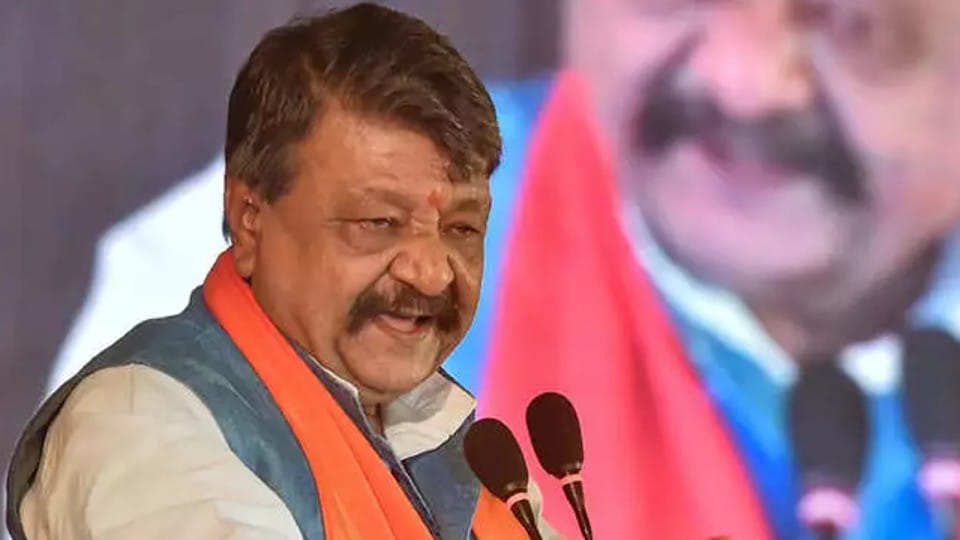 Uttarakhand News: Bjp leader Kailash Vijayvargiya praises dhami government for good work