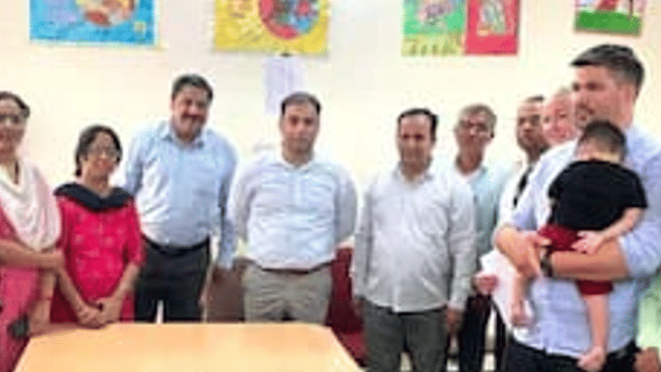 Rajasthan News: Nagaur's orphan gets family from Sweden, police officers are parents