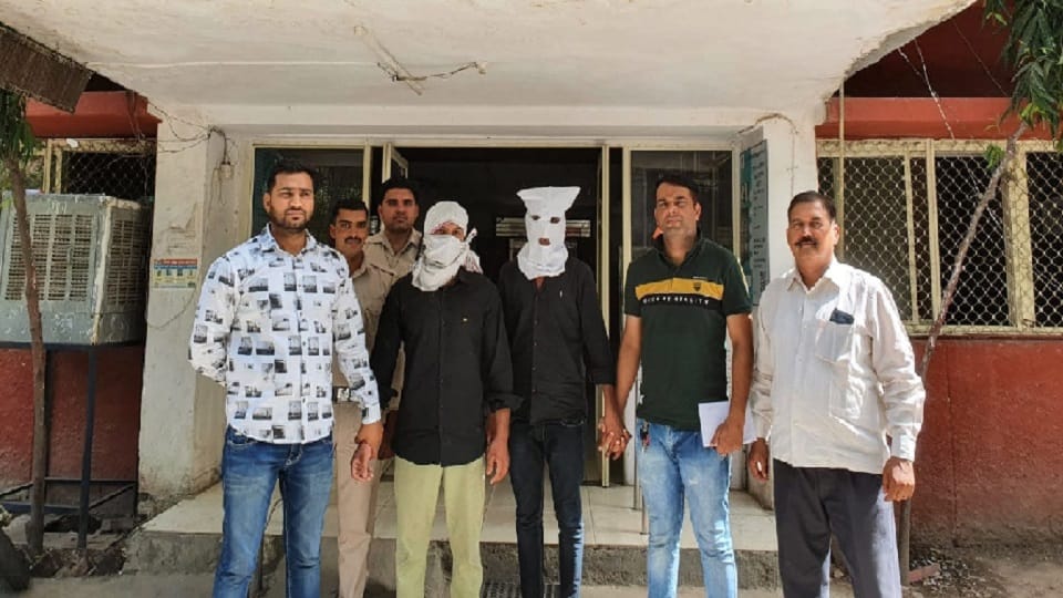 Police arrested two accused in the case of shooting a young man in Bhajanpura