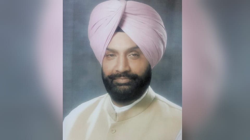 Former MLA Harpratap Singh Ajnala has asked for extortion by Lawrence Bishnoi gang