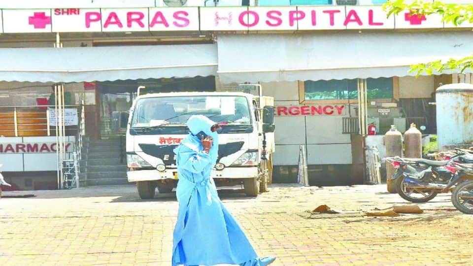 Shri Paras Hospital seal opened after one year of oxygen mock drill case in agra