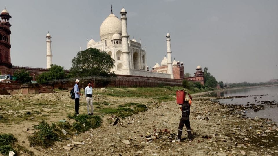 Agra Nagar Nigam campaign against plastic waste will start from June 29 from Dussehra Ghat behind Taj Mahal