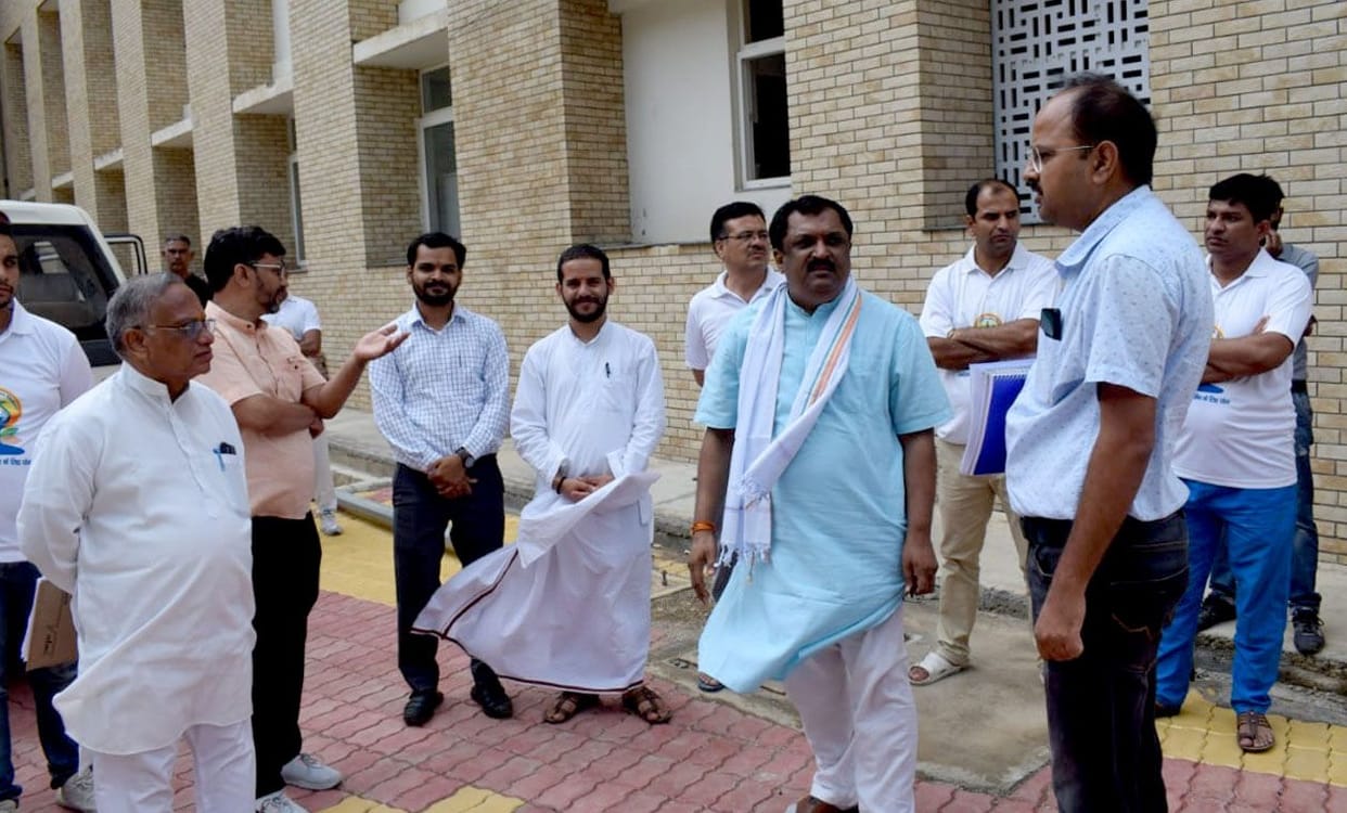 Vice Chancellor inspected the construction works of the university campus