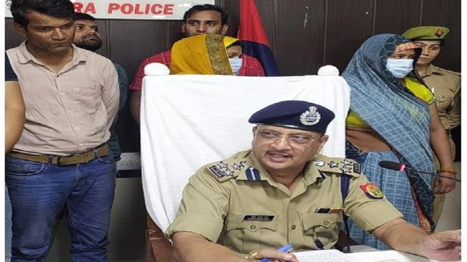 Agra Police arrested  kidnappers and  found  6 month kidnapped child