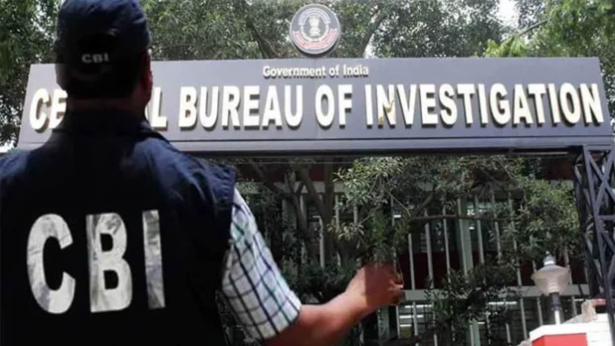 High Court transferred BRS MLAs poaching case to CBI