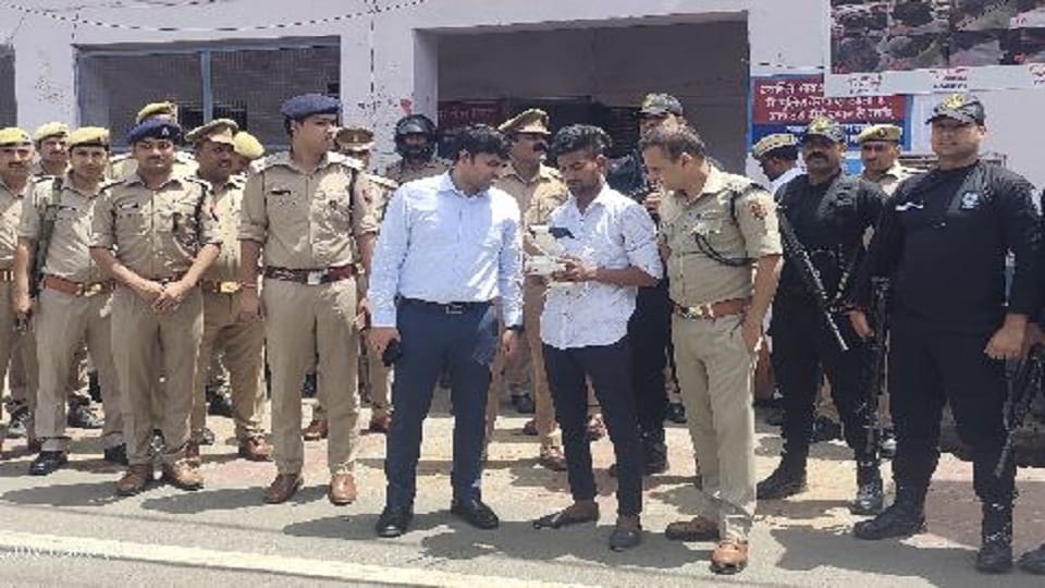 Alert Over Juma Namaj In Firozabad hindi news