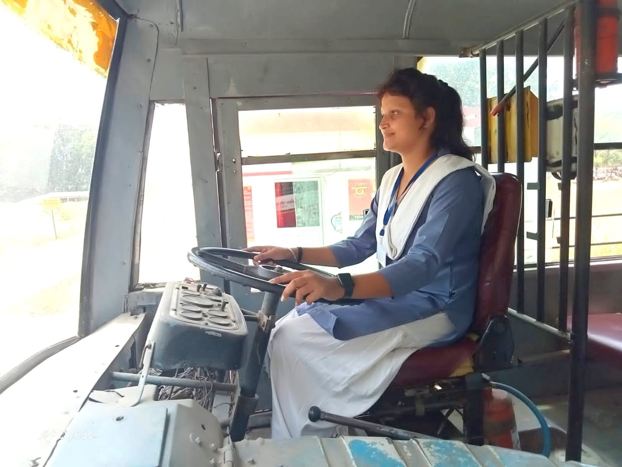 21 women bus drivers will be seen running UP roadways buses in Kanpur, will be deployed in depots of home districts