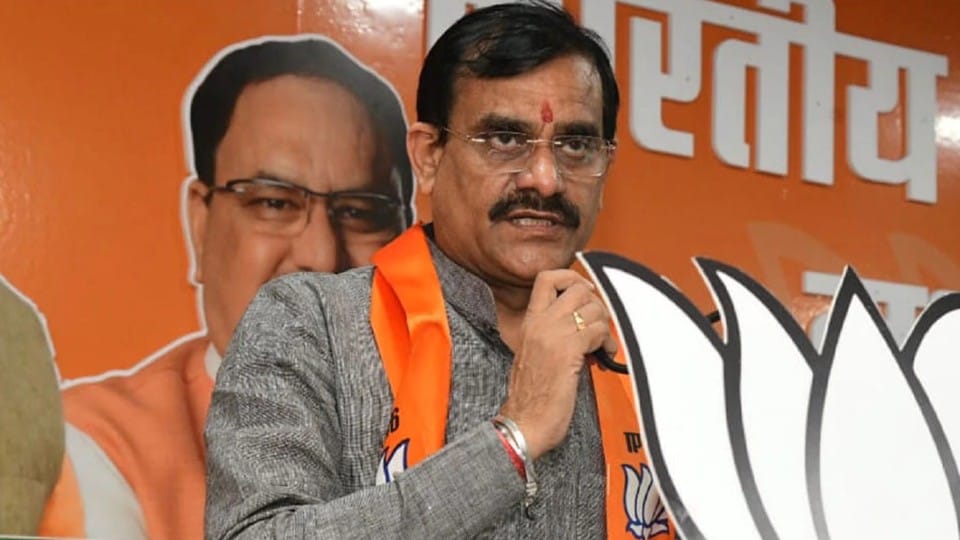 Madhya Pradesh: BJP councilors won without any opposition in 109 wards in MP, state president congratulated