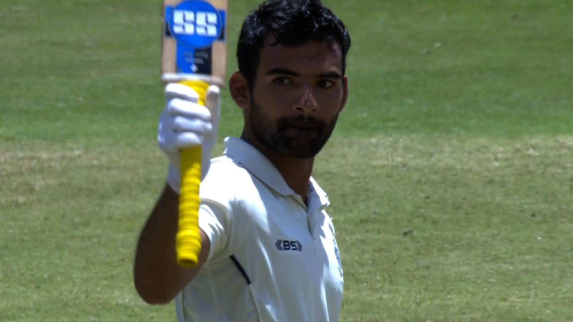 Ranji Trophy Final Yash Dubey remembers Sidhu Moose Wala after hitting a century against Mumbai celebrated KL Rahul style