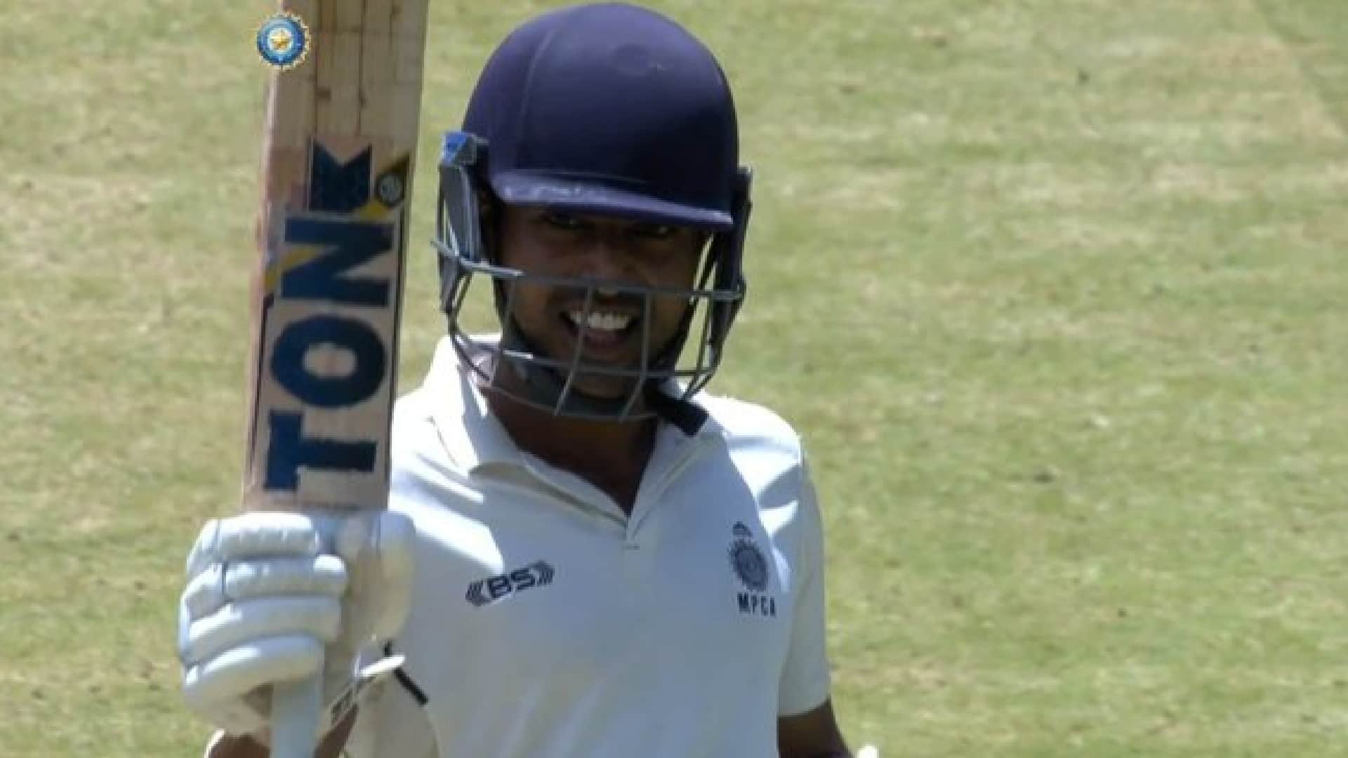 Ranji Trophy Final Yash Dubey remembers Sidhu Moose Wala after hitting a century against Mumbai celebrated KL Rahul style