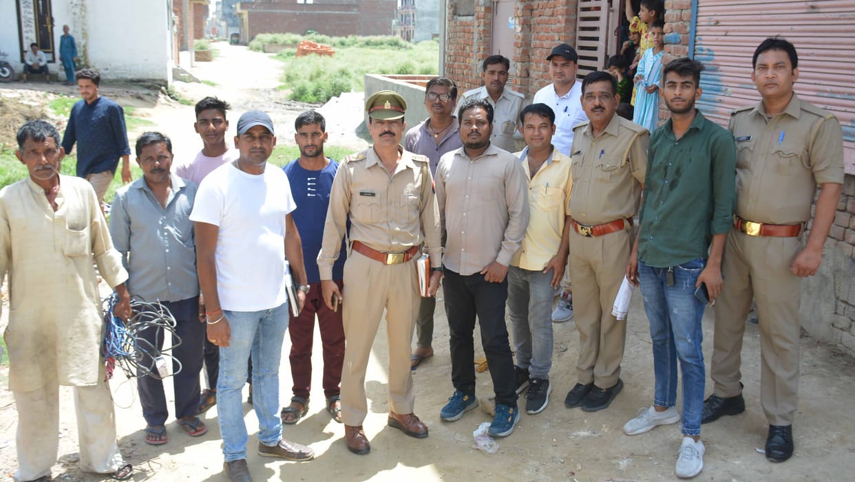 Electricity theft caught in many houses