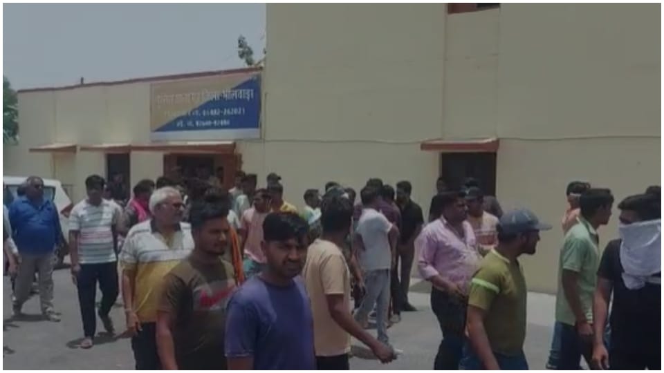 Tension between two communities in Bhilwara police force deployed