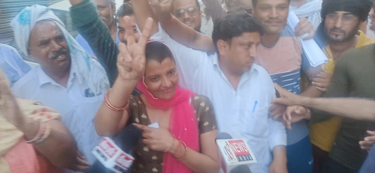 Pinky Rani became councilor after winning by 33 votes