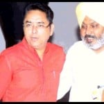 सदन में जाते वित्तमंत्री हरपाल चीमा और अमन अरोड़ा।