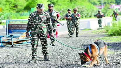 Amarnath Yatra 2023: Apart from CRPF personnel, dog squad has also been deployed yatra route
