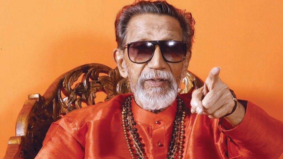 Eknath Shinde and Sanjay Raut clashed over Balasaheb Thackeray on Guru Purnima