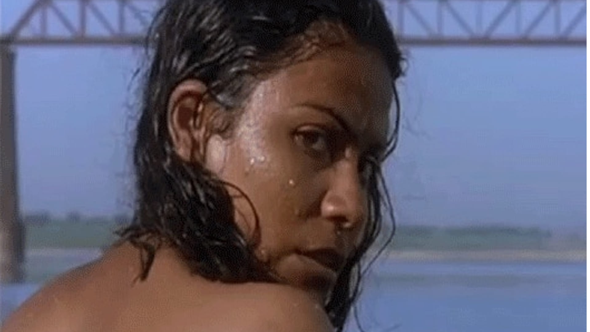Bollywood actress who used duplicate in bold scenes priyanka chopra sunny leone mallika sherawat