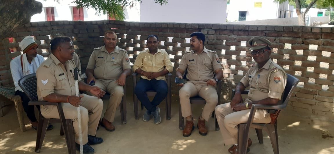 Hathras: The district president of Bhakiyu was placed under house arrest