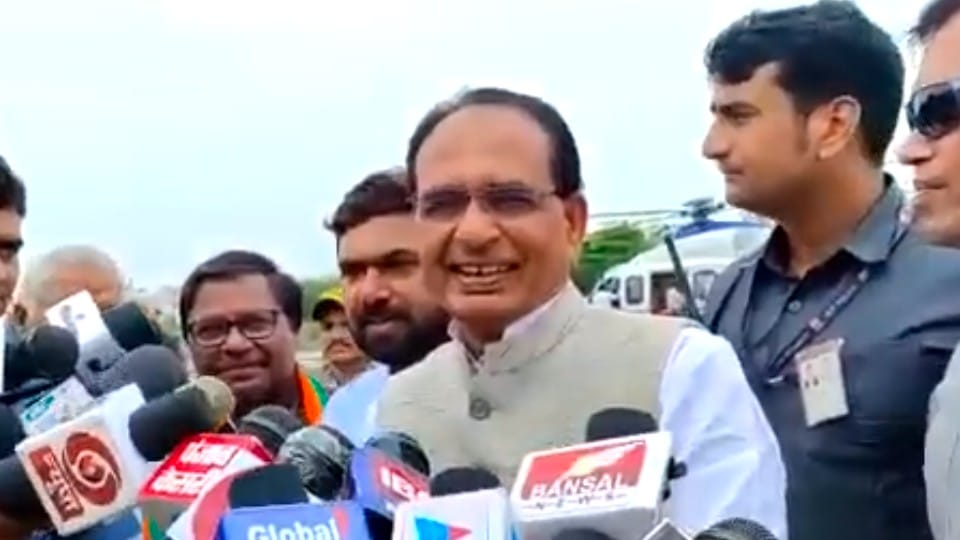 CM in Chhindwara: Chief Minister targeted Kamal Nath, said- you did the cutting work, Mama has come to add