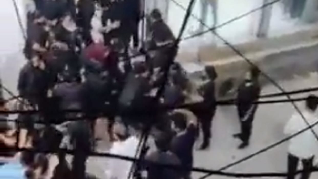 Video of women protesting against liquor shop and fight with bouncers goes viral on internet