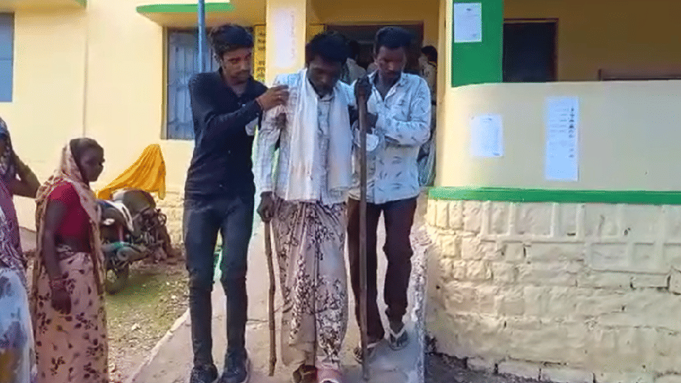 MP Panchayat Chunav First Phase Voting Begins