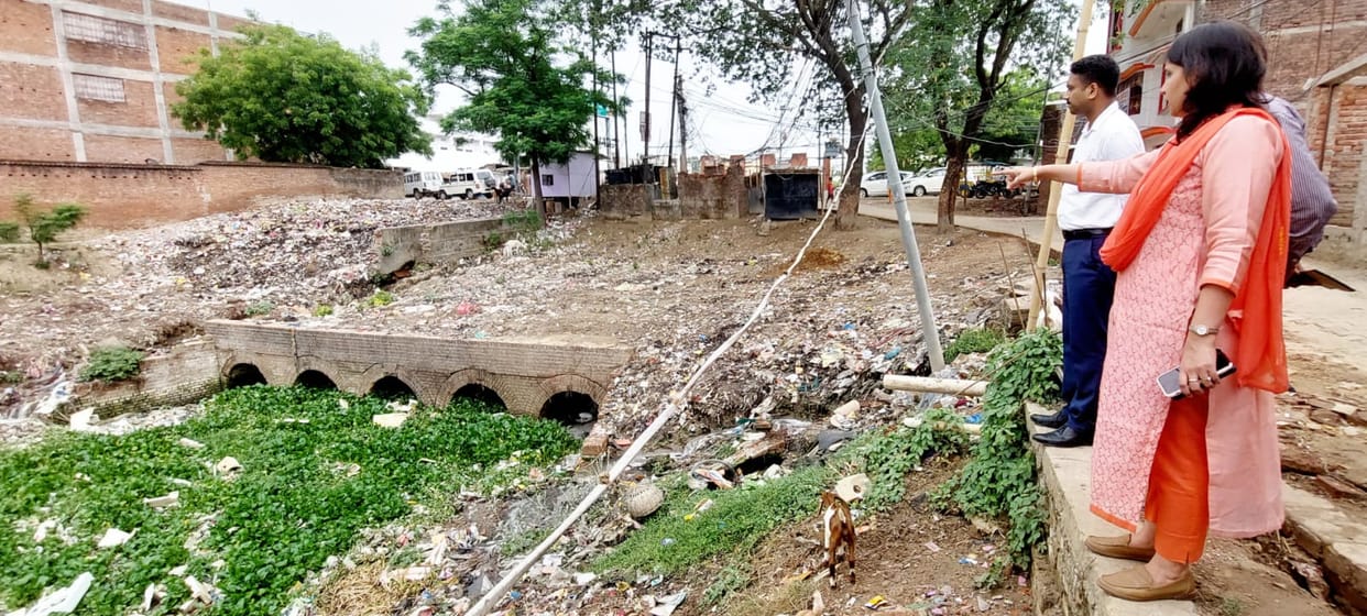 Cooperation sought from princes for cleaning water hyacinth from jackfruit drain