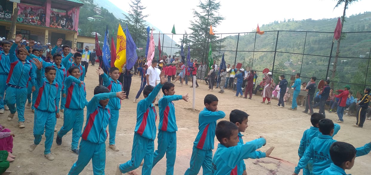 majholi tippar school win turnament