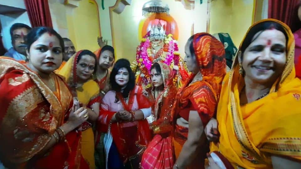 thousands of devotees gathered in Ambubachi Mahotsav of maa kamakhya dham in firozabad
