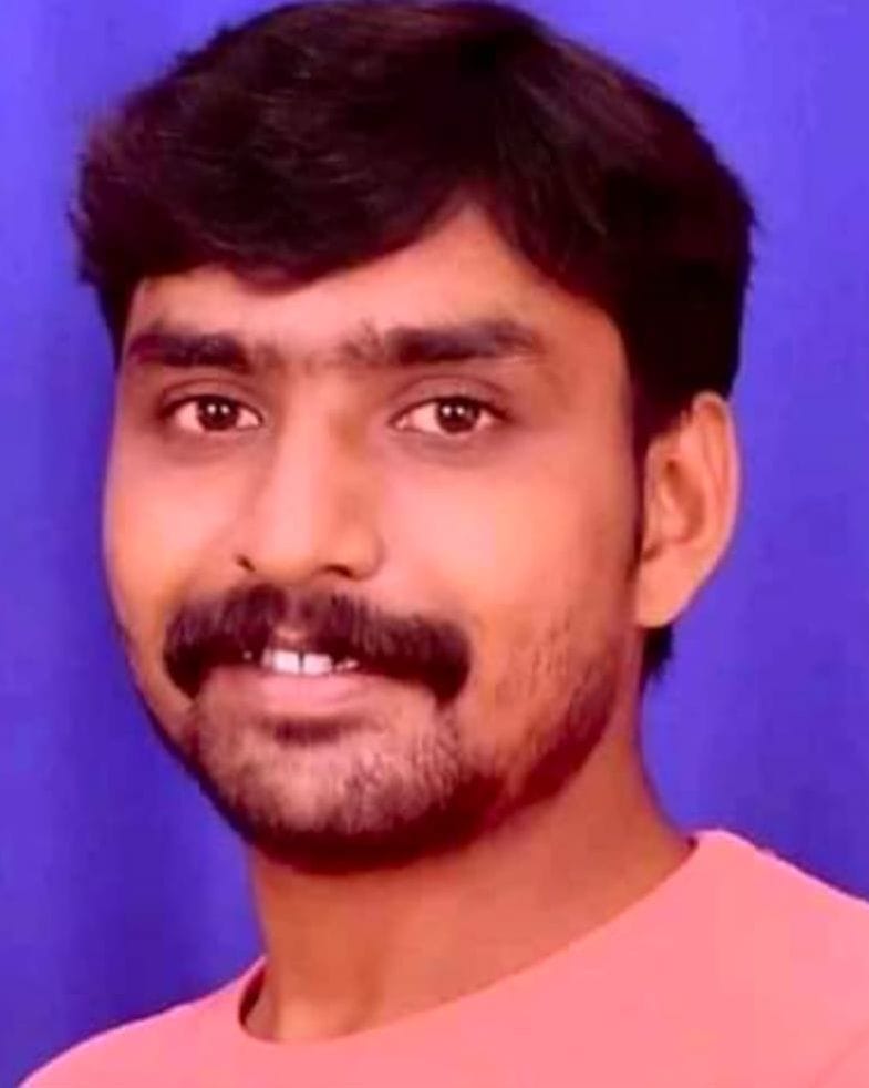 Dead body of youth found hanging in suspicious condition inside the house