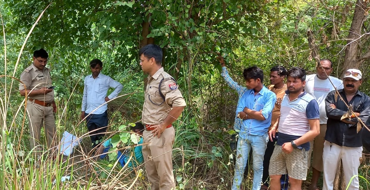 lover killed the girl student and buried the body in the river