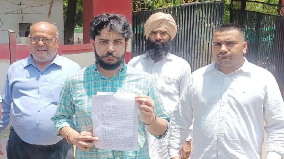 Haldwani doctor accuses BJP leader of assault in Amaria of Pilibhit