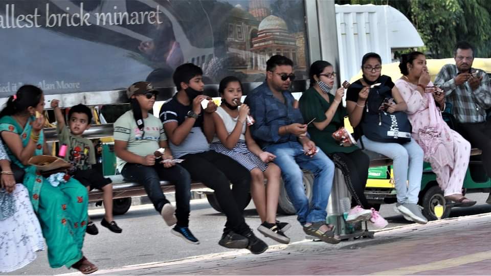 delhi weather forecast light rain likely in on saturday afternoon