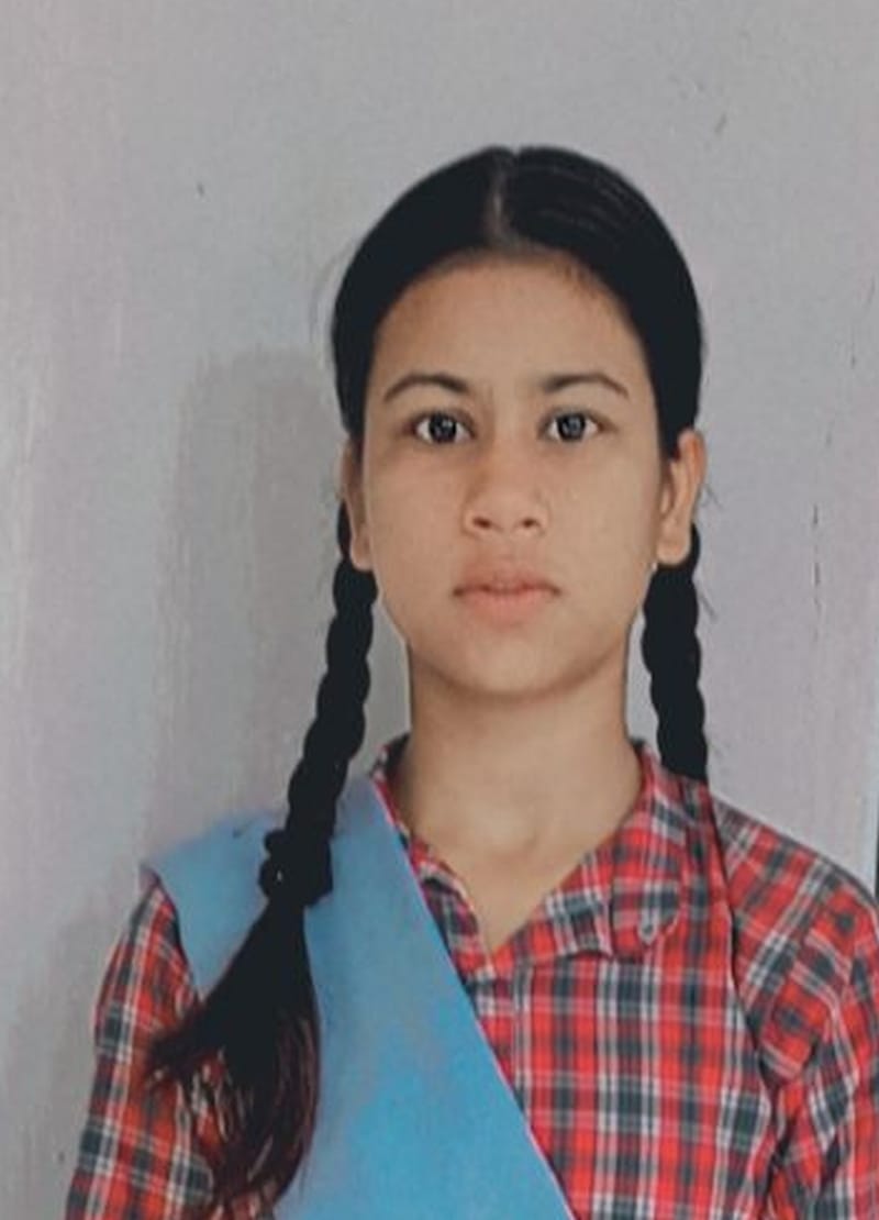 preeti of kansar school win state leble poetry pratiyogta
