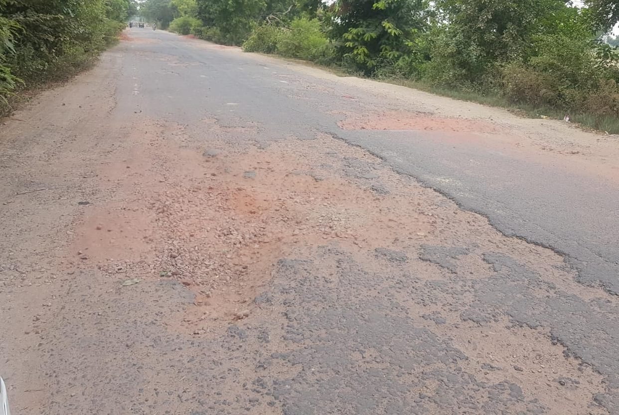 Now only patchwork will be done on Etah-Ganjdundwara road