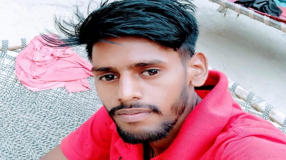 Gorakhpur man was stabbed in old enmity, died in hospital