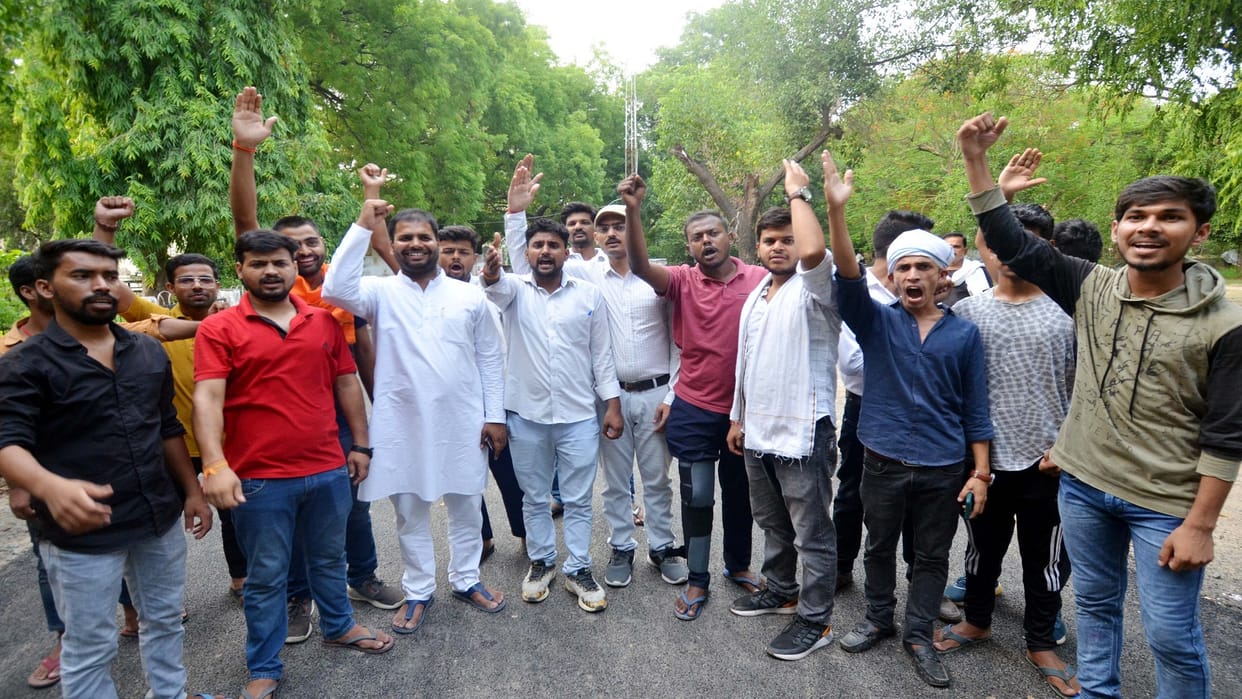 Allahabad University: Students open front against fee hike, warn of agitation