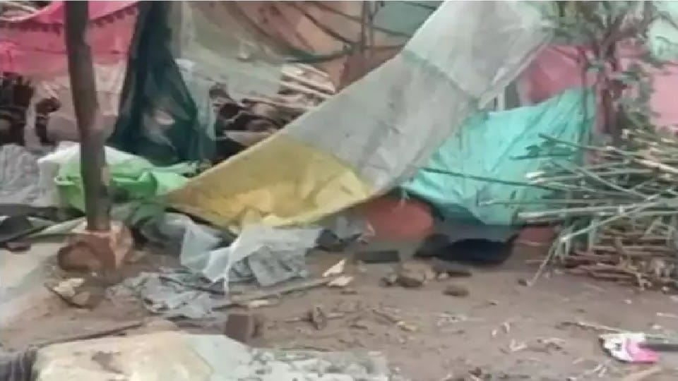 Madhya Pradesh: Four killed, three children among dead due to collapse of under-construction wall in Raisen