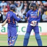 जीत के बाद दिनेश कार्तिक और दीपक हुड्डा