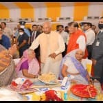 राष्ट्रपति से मिलकर महिलाओं के छलके आंसू