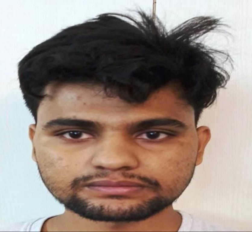 Nigerian gang swindler arrested for keeping money in accounts