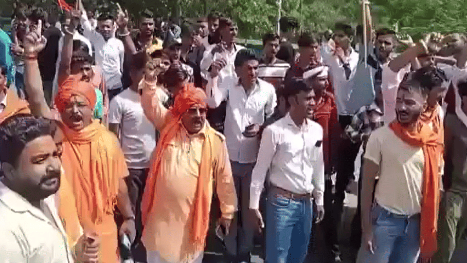 Ajmer News: Nupur Sharma Zindabad slogans raised in rally, case registered against unknown people for violation of conditions