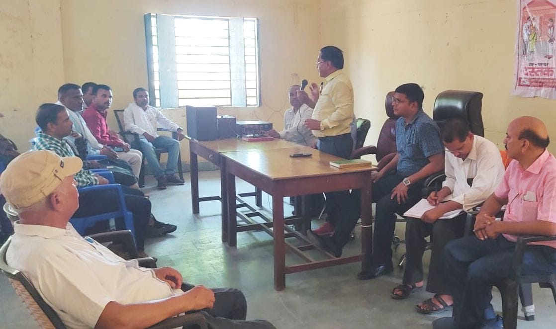 BEO was absent from teachers' workshop