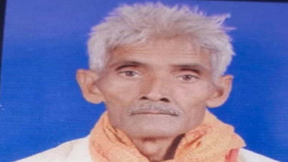 farmer died due to electrocution after electricity wire fell in mainpuri