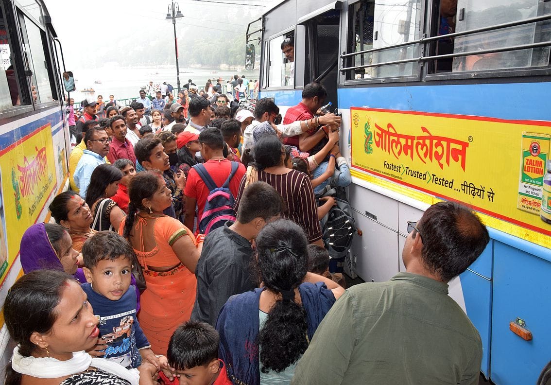 The corporation is unable to arrange buses for the passengers