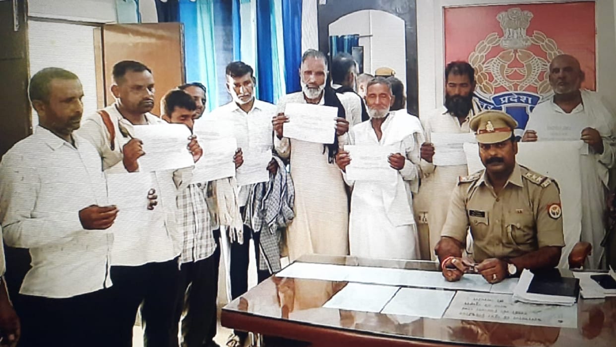 Nine criminals reached the police station in Saharanpur and said that now they will not commit any crime