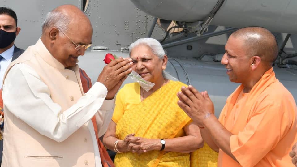 President Ram Nath Kovind got emotional after hearing the pain of widow women in Vrindavan