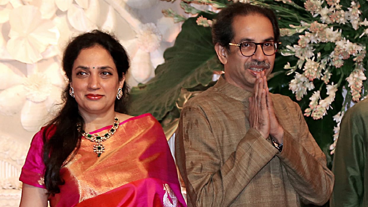 Navratri: Uddhav Thackeray wife Rashmi Thackeray visits Thane event associated with CM Shinde