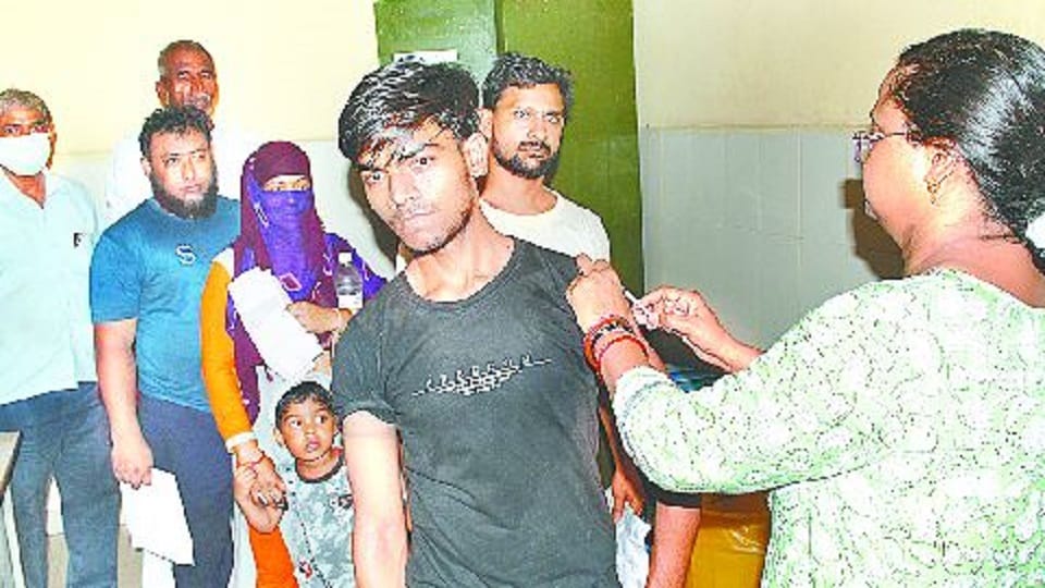 Anti Rabies Vaccine Shorts In community health centers Agra