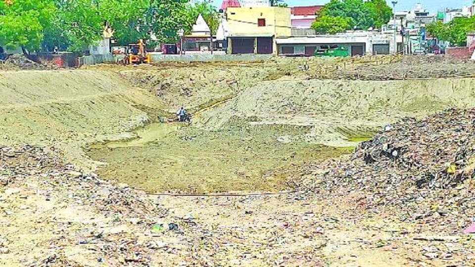 ponds will be fullfill from rain water in agra