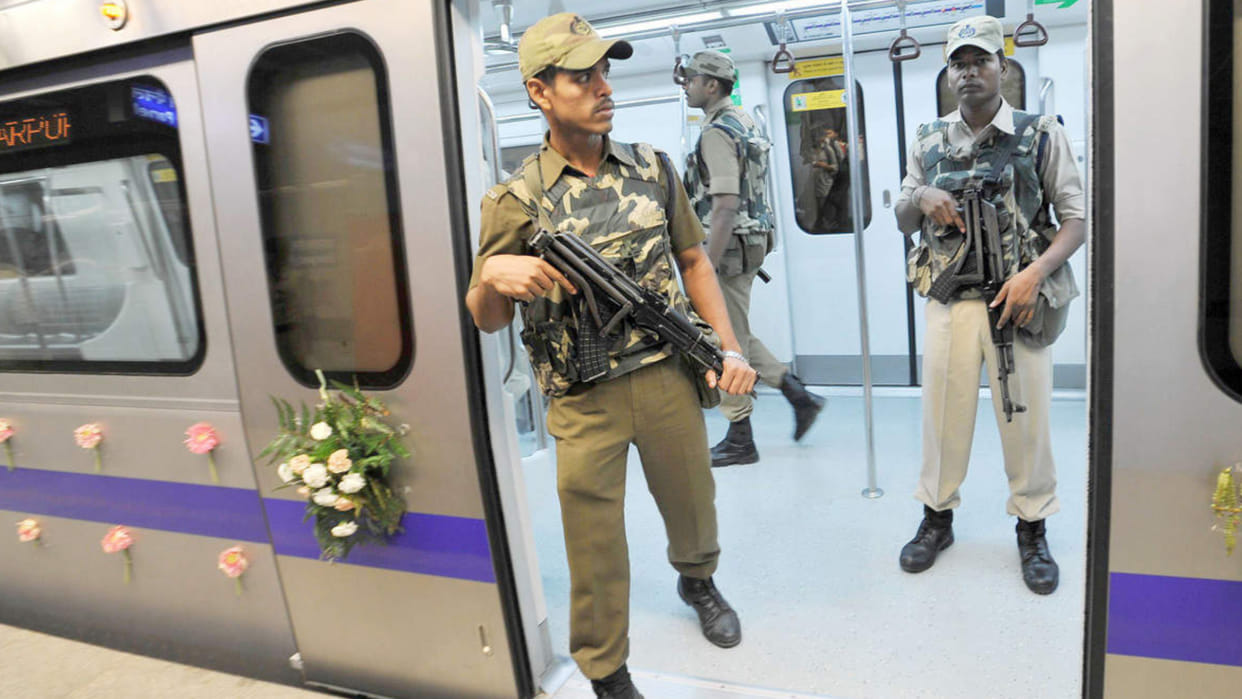 Delhi Metro Security: Additional bullet proof jackets for VIP security and CISF personnel deployed in Delhi Metro, the government has approved